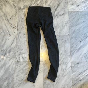 Grey lululemon leggings size 4 excellent condition